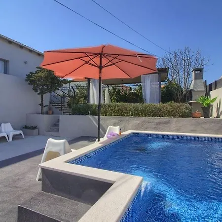 Hotel Zoya 2km 4*